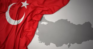 ما مدى تأثير التغيرات الاقتصادية المفاجئة في تركيا على العملة والأسهم المحلية؟